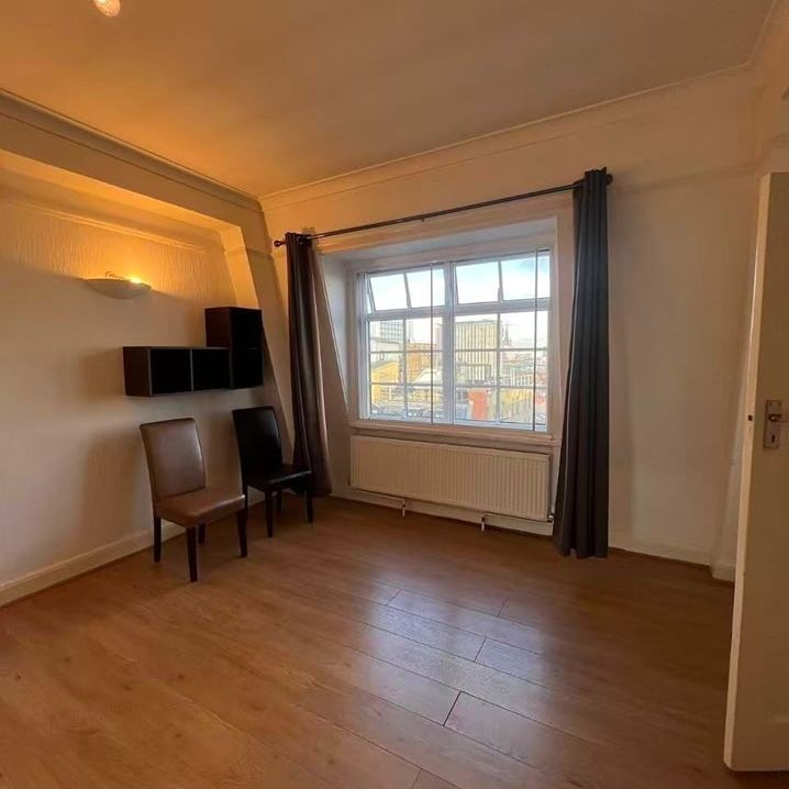 Studio Flat, Endsleigh Court, WC1H - Photo 1