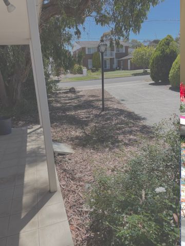 Mount Waverley - Photo 3