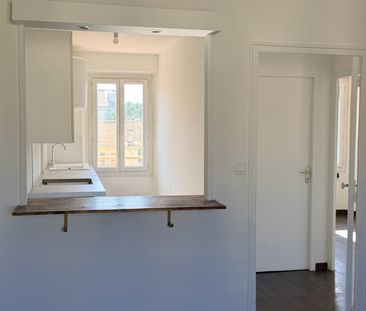 Location Appartement 3 pièces 54m² TOULON 83000 - Photo 5