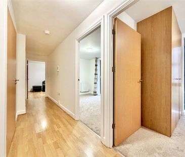 2 Joslin Avenue, London, NW9 - Photo 2