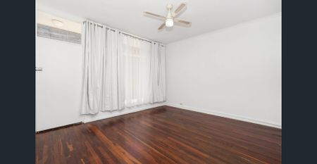 Find balance: where coastal ease meets everyday convenience - Photo 4