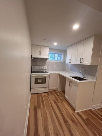 For Lease - 490 Pineland Avenue Unit# Basement, Oakville, Ontario - Photo 5