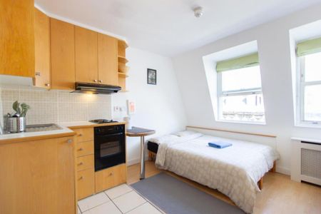 BILLS INCLUDED - Charming top-floor studio apartment in Earls Court, London SW5 - Photo 2