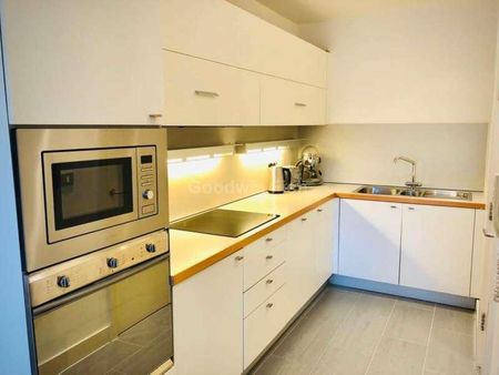 The Hacienda, Whitworth Street West, Southern Gateway, M1 - Photo 2