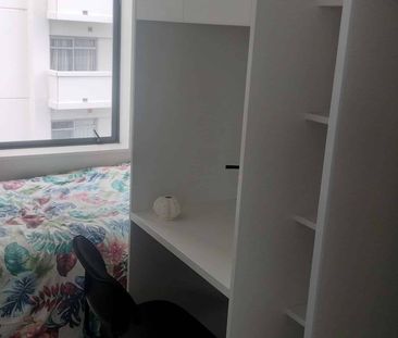 Ready to move in - fully furnished CBD 2 BR - Photo 2