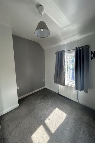 28 Silverstream Parade, Belfast, BT14 8GR - Photo 3