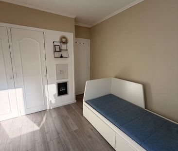 Location Appartement 3 pièces 55m² - Photo 3