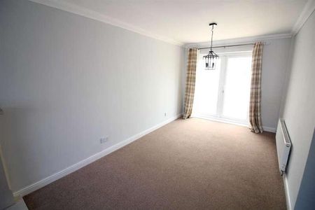 Elmete Avenue, Sherburn In Elmet, Leeds, LS25 - Photo 4