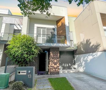 13 Wallumai Place, Ryde NSW 2112 - House For Rent | Domain - Photo 6