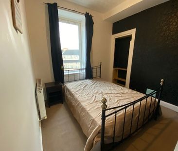 1 Bedroom Property To Rent - Photo 3