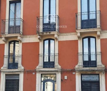Appartamento in Affitto a Catania – Zona: Centro Storico,Umberto,Et... - Photo 4