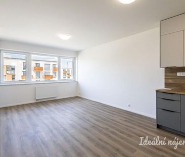 Pronájem bytu 2+kk 53 m2 - Fotografie 6