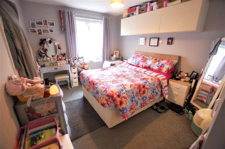 1 bedroom ground floor flat to rent - Photo 5