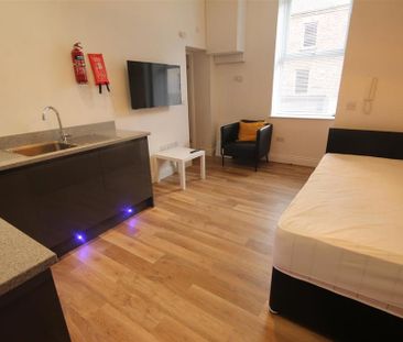 Studio to rent - Photo 4