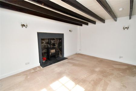 3 bedroom detached house to rent - Photo 3