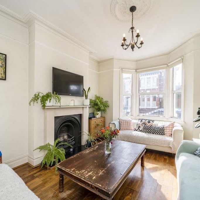 5 bedroom house to rent - Photo 1