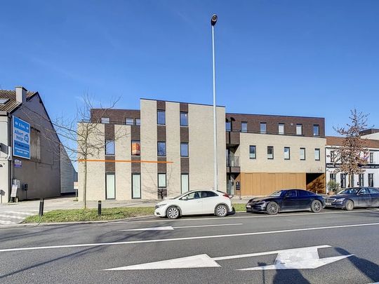 Appartement te huur - Photo 1