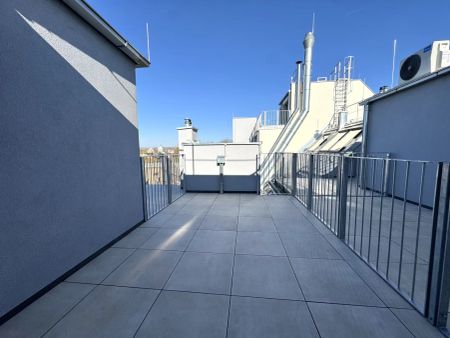 Dachgeschossausbau mit Terrasse & Klimaanlage - Erstbezug - UNBEFRISTET - Foto 4