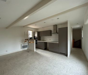 Location Appartement 2 pièces 46m² - Photo 2