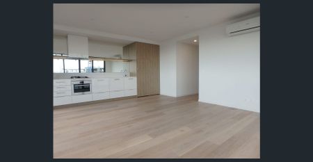 Stylish 2-Bedroom, 2-Bathroom Apartment in Prime Hawthorn East Location-6 Months Lease Only - Photo 4