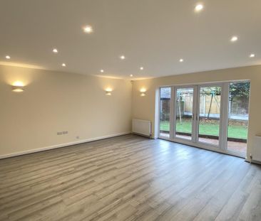 4 bedroom detached house to rent - Photo 1