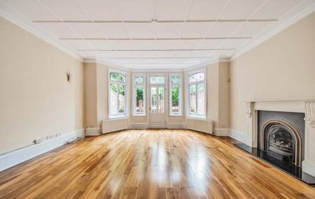 3 bedroom flat to rent - Photo 2