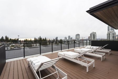 The CoMo Apartments - Photo 4