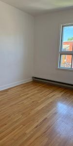 5 1/2 rénové et peinturé à LaSalle - Photo 3