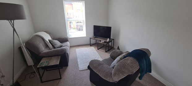 2 bedroom flat to rent - Photo 1