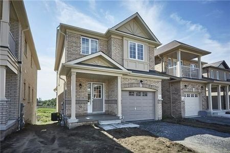 For Lease - 33 Wimbledon Court, Whitby, Ontario - Photo 3
