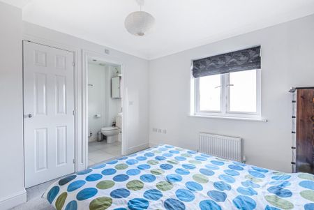 4 bedroom house to rent - Photo 3