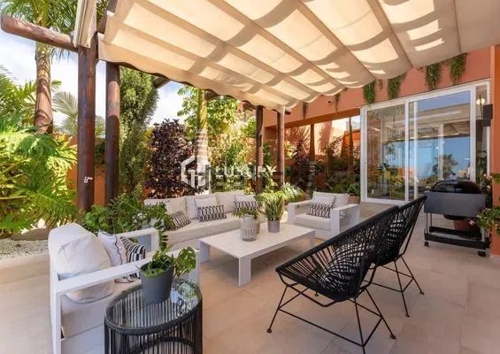 Alquiler de casa o chalet independiente en Calle Arigue