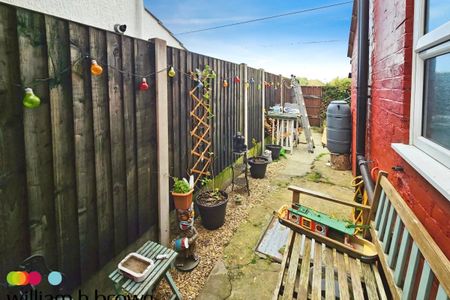 Grafton Road, Harwich - Photo 4