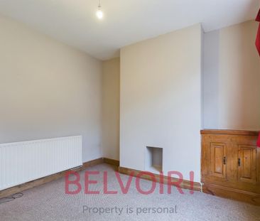 2 bedroom semi-detached house to rent - Photo 3