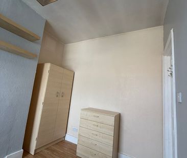 Room in a Shared House, Ranelagh Road, N17 - Photo 5