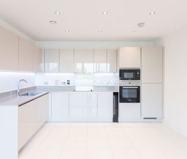 2 Bedroom flat to rent in Levett Square, Kew, TW9 - Photo 6