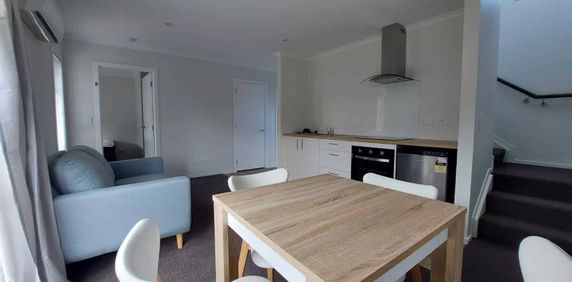 RENT REBATE FIRST 6 WEEKS AND 1 WEEK FREE RENT - Great on Greta! - Photo 2