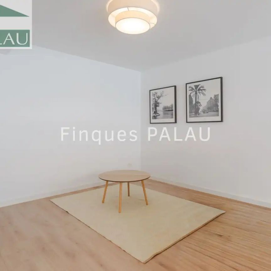 Esplugues De Llobregat - Photo 1