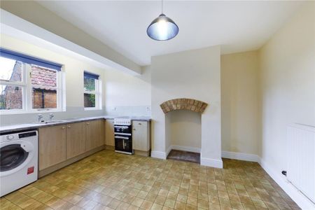 3 bedroom end of terrace house to rent - Photo 5