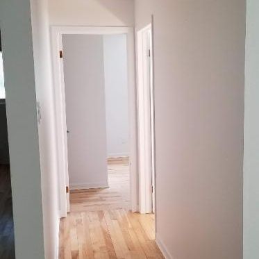 4 1/2 devant le golf, renové, pour personnes tranquilles - Photo 4