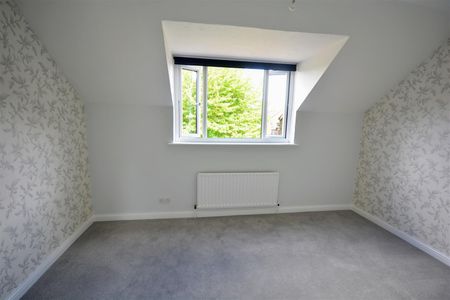 Farriers Close, Epsom, London, KT17 1LS - Photo 3