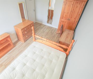 8 bedroom terraced house to rent - Photo 6