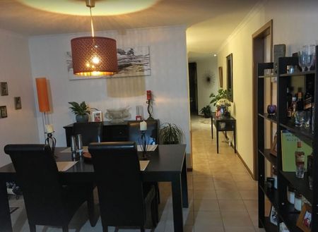 Altona Meadows - Photo 2