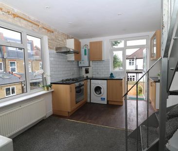 3 bedroom maisonette to rent - Photo 6