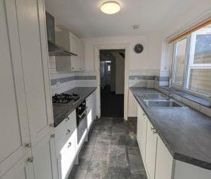 Rectory Road, Deal, CT14 9NG, Kent - Photo 2