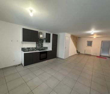 Location Villechenève - 80m² - Photo 5