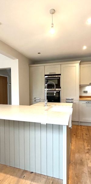 Henley Road, Reading Henley Road, Reading - Photo 2