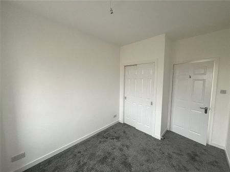 2 bedroom detached house to rent - Photo 5