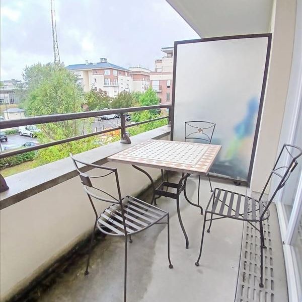 2 pièces - Meublé - 45,17 m² - 2ème étage - Colocation non autorisée - Photo 1