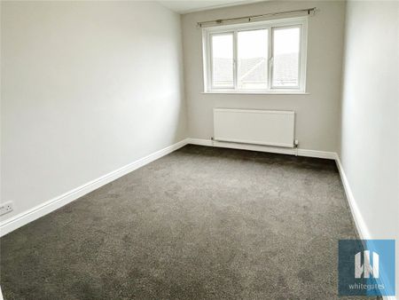 Spaines Road, Fartown, Huddersfield, HD2 - Photo 2